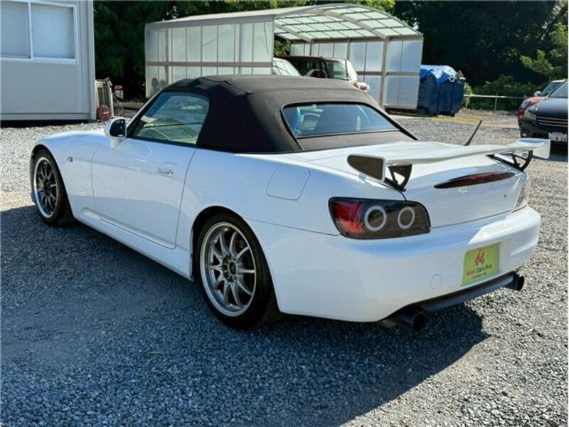 S2000
