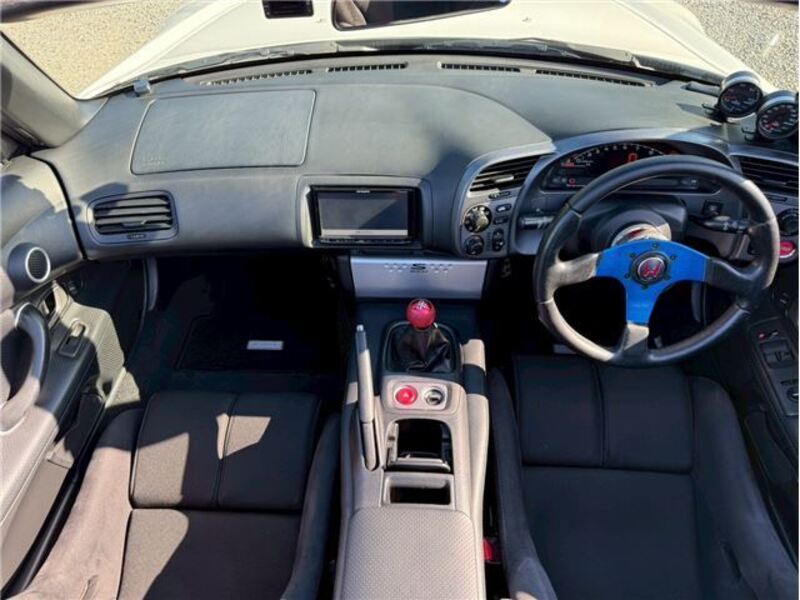 S2000