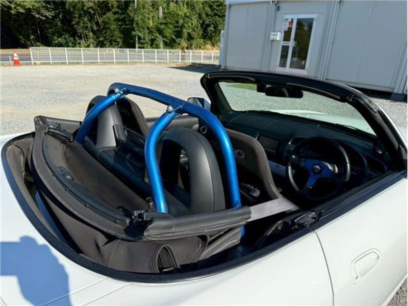 S2000