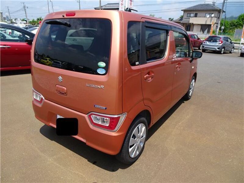 WAGON R