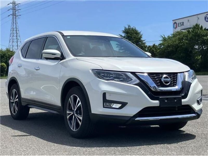 X-TRAIL
