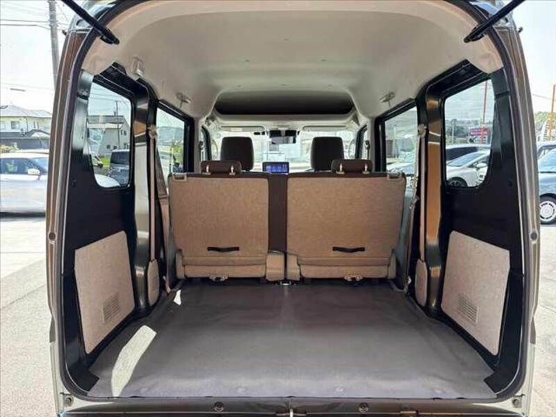 CLIPPER VAN