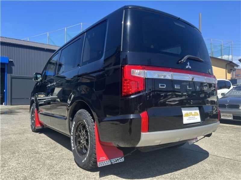 DELICA D5