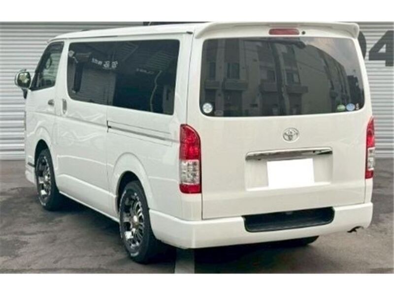 HIACE
