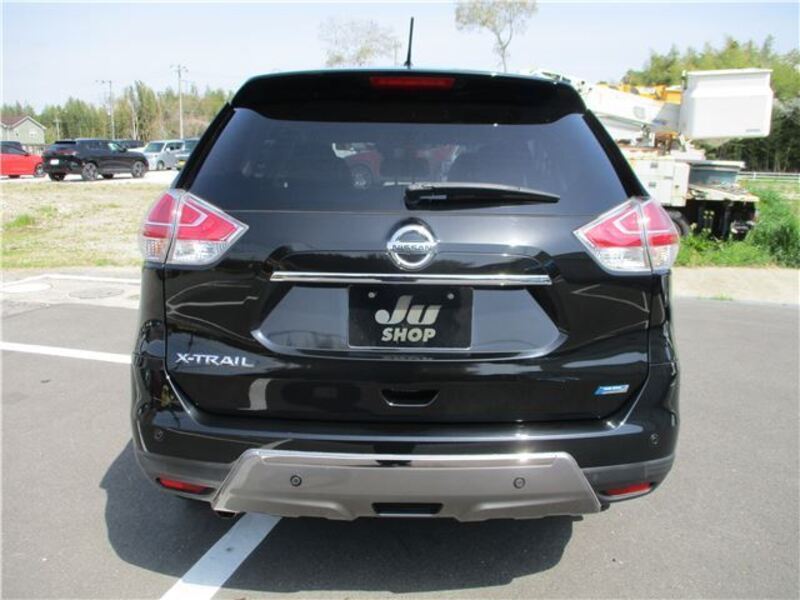 X-TRAIL