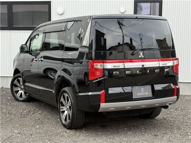 DELICA D5