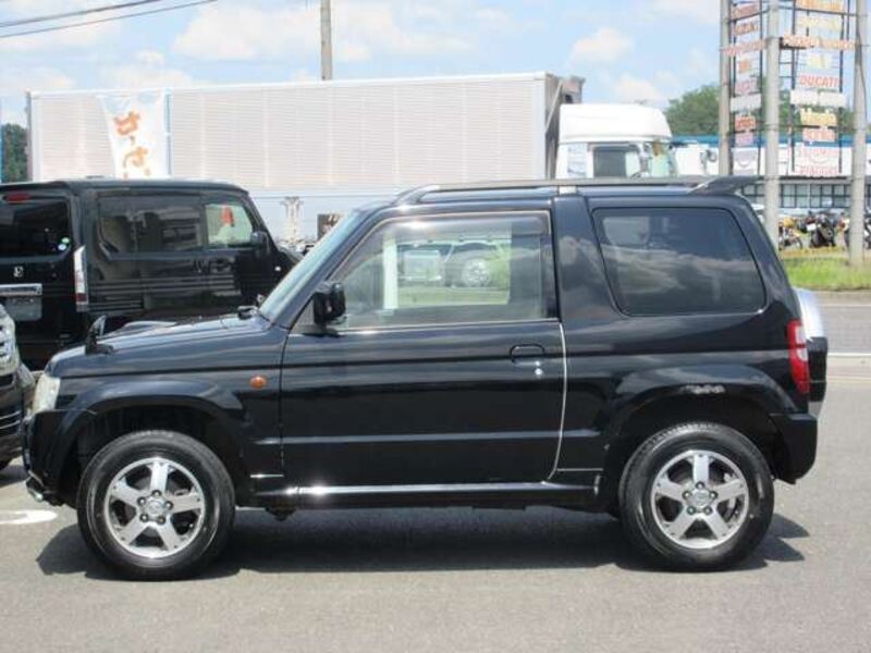 PAJERO MINI
