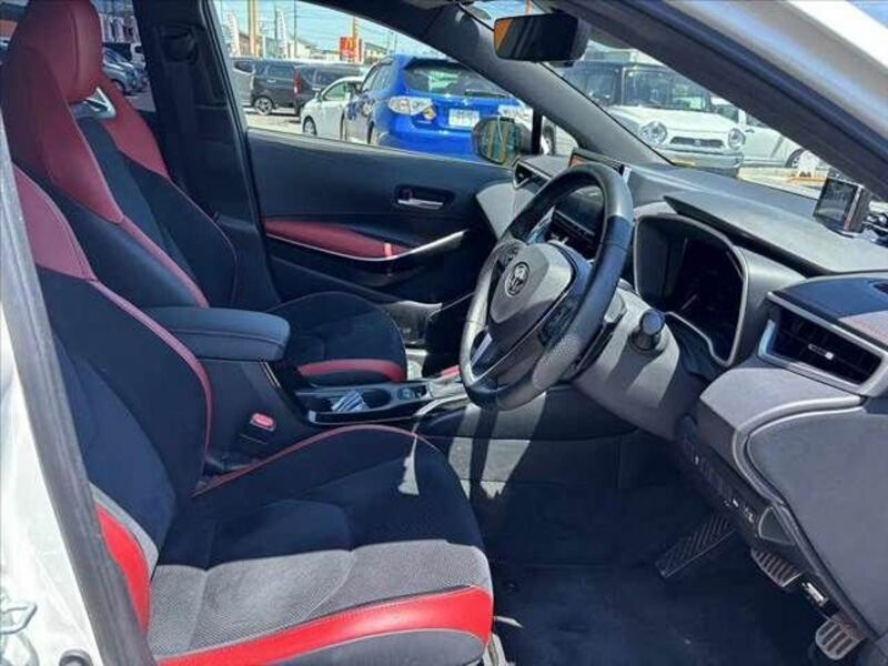 COROLLA SPORT