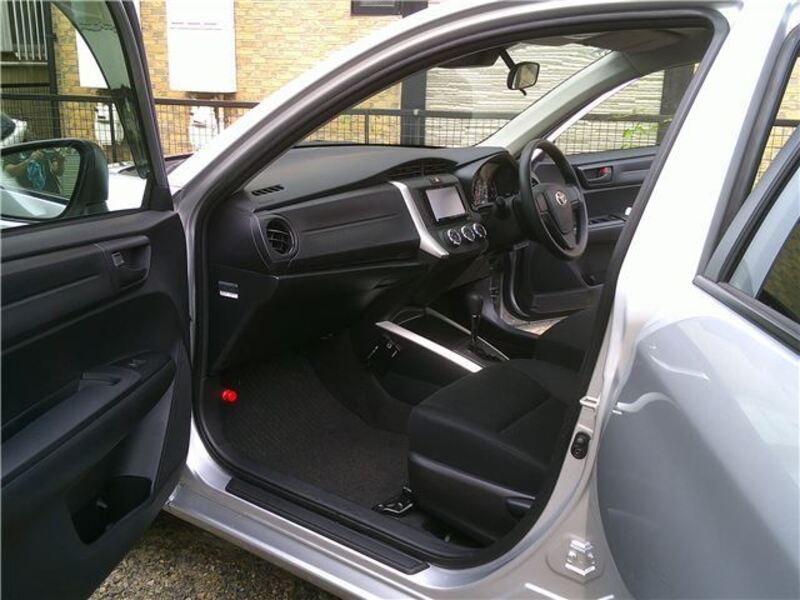 COROLLA FIELDER