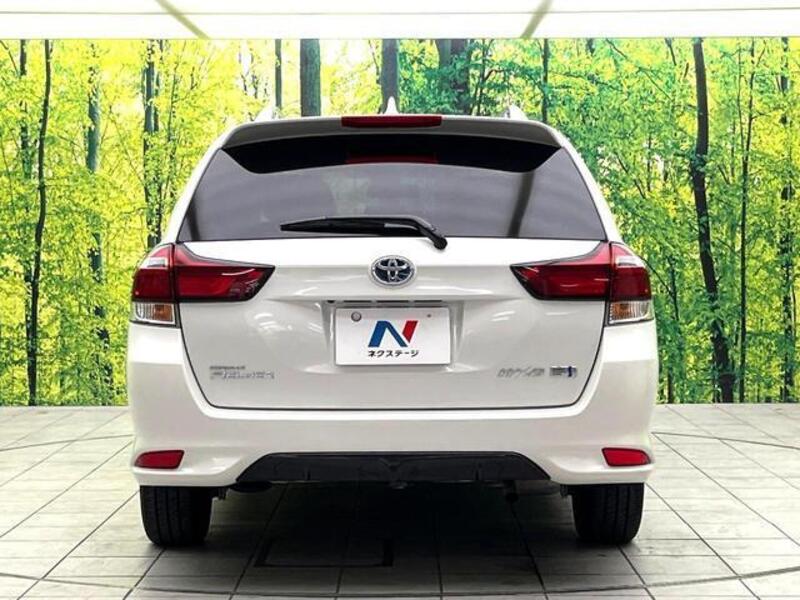 COROLLA FIELDER