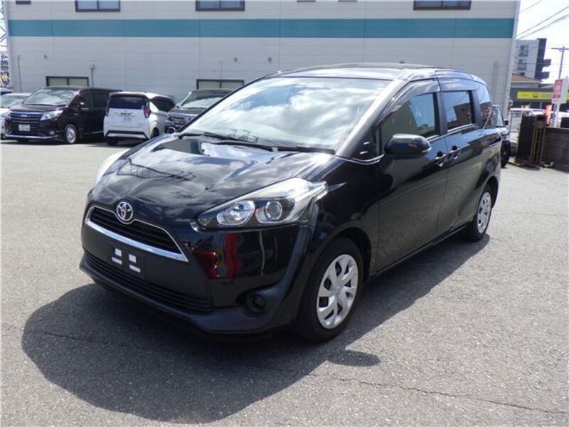 TOYOTA SIENTA