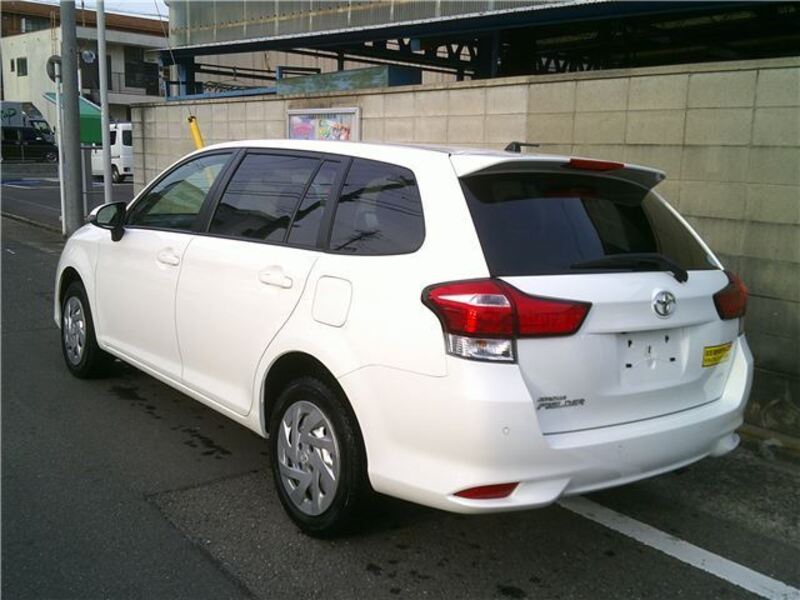 COROLLA FIELDER