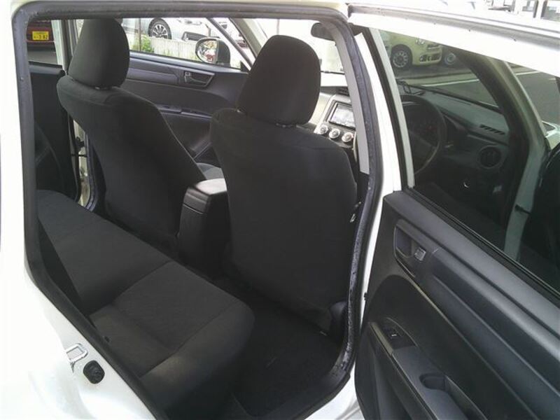 COROLLA FIELDER