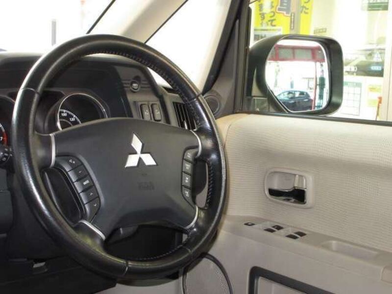 DELICA D5