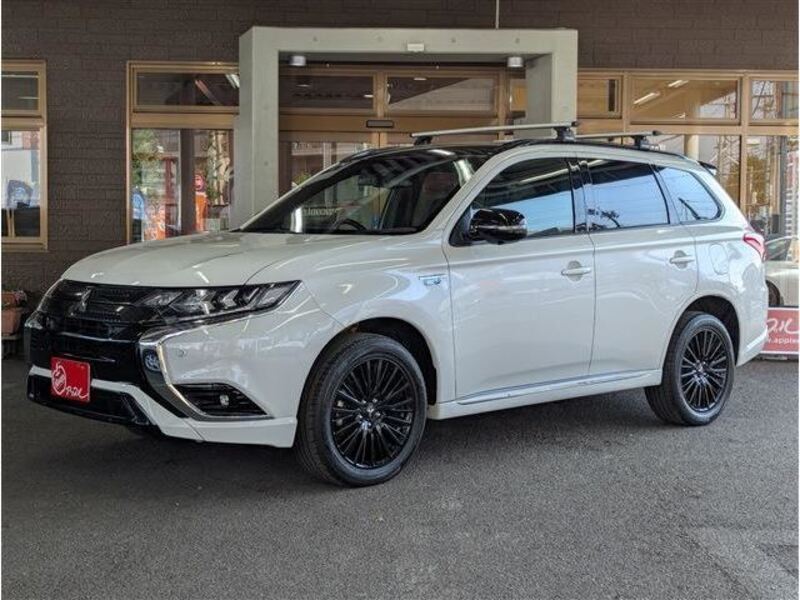 MITSUBISHI OUTLANDER PHEV