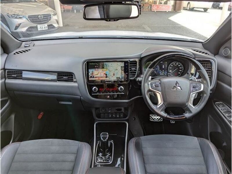 OUTLANDER PHEV
