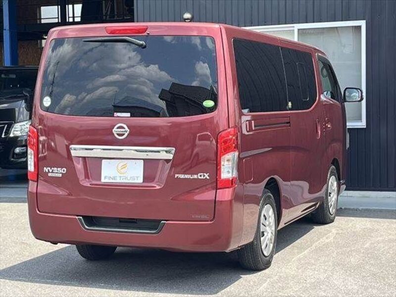 NV350 CARAVAN