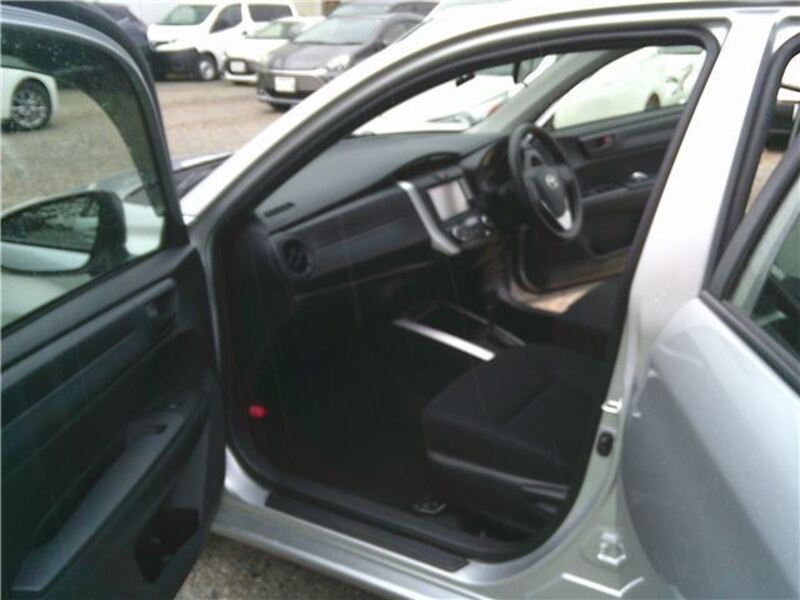 COROLLA FIELDER