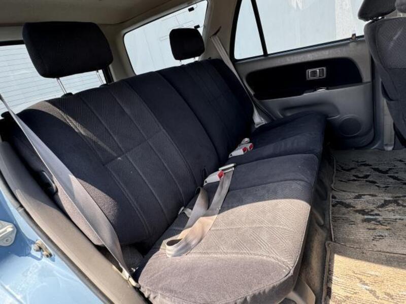 HILUX SURF