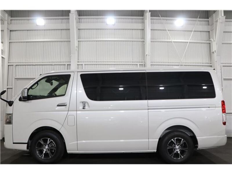 HIACE