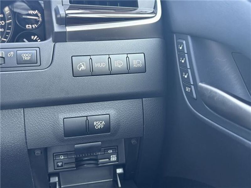 LX