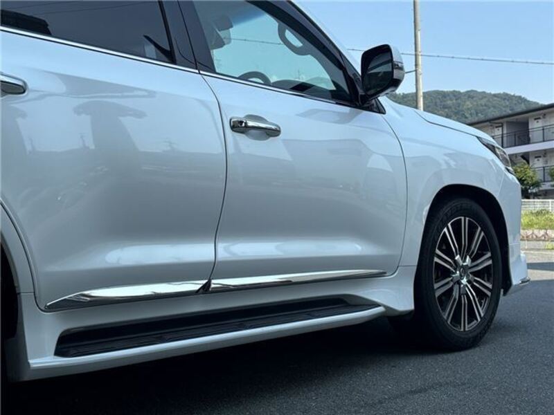 LX
