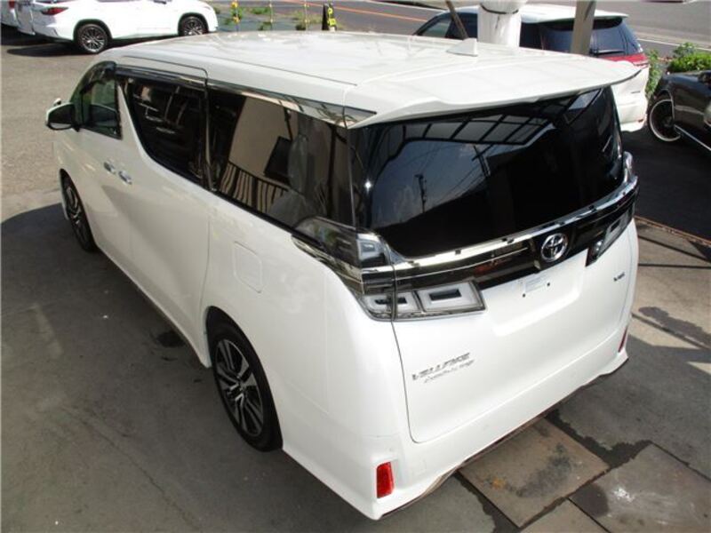VELLFIRE