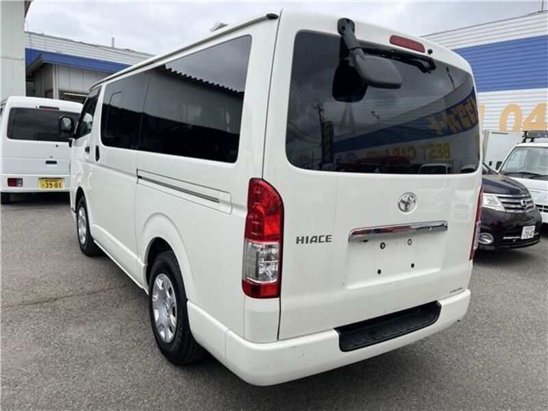 HIACE