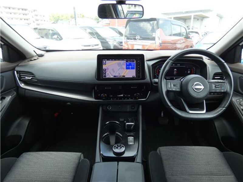 X-TRAIL