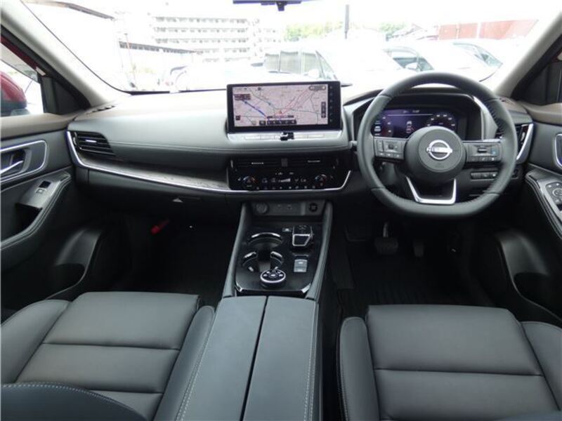 X-TRAIL