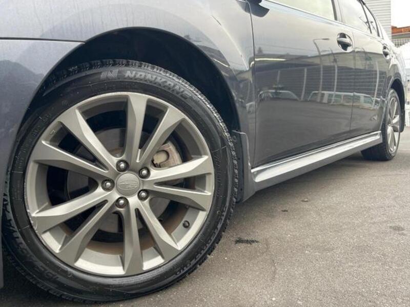 LEGACY B4