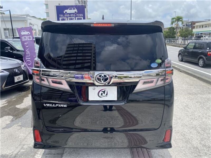 VELLFIRE