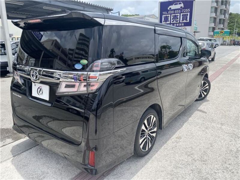 VELLFIRE