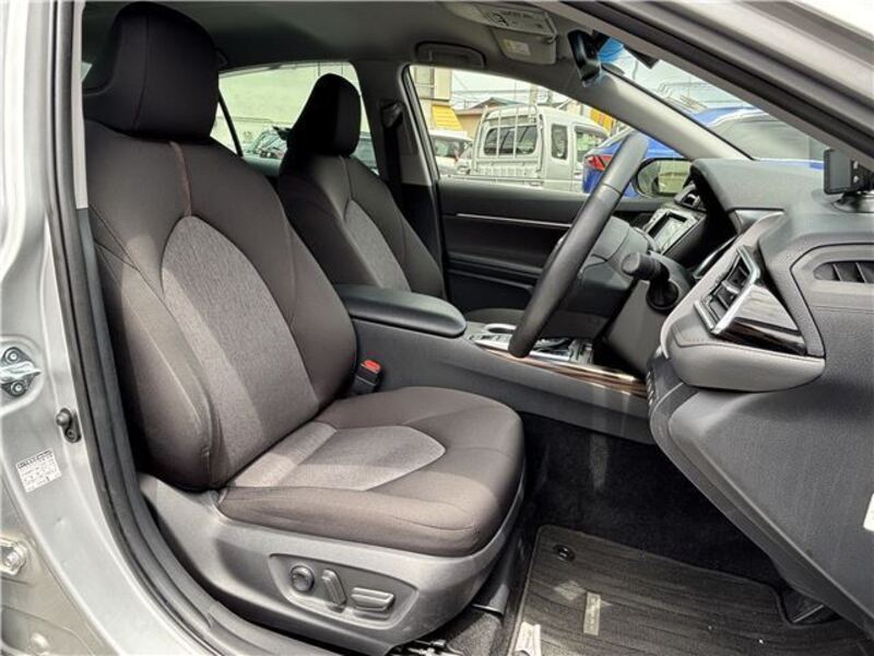 CAMRY