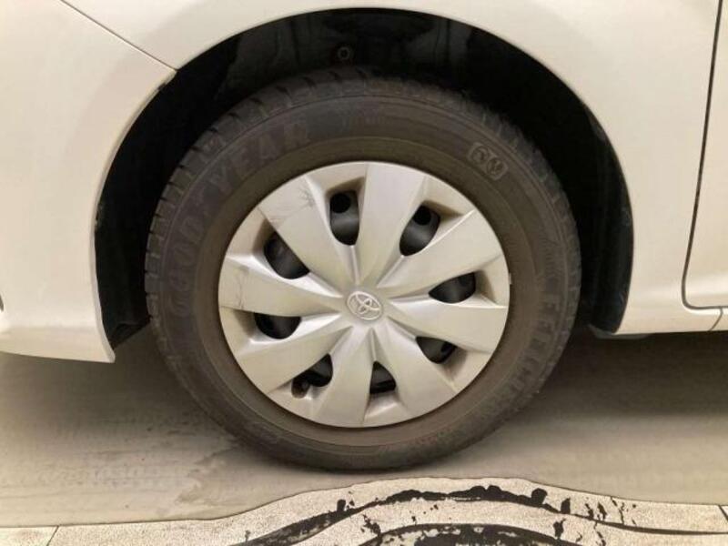 COROLLA AXIO