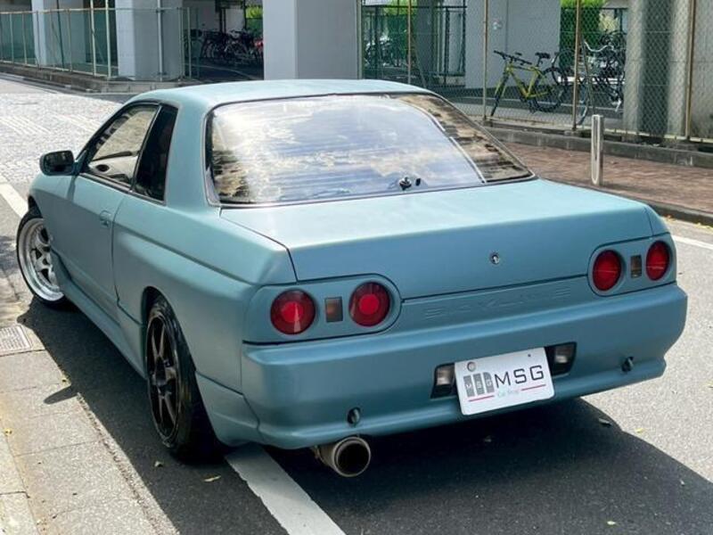 SKYLINE