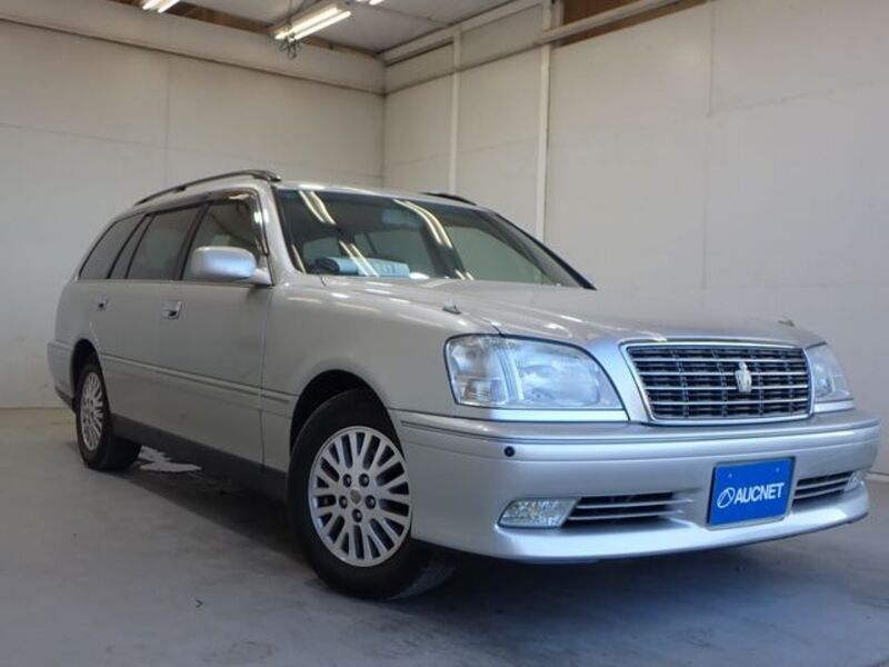 TOYOTA CROWN ESTATE