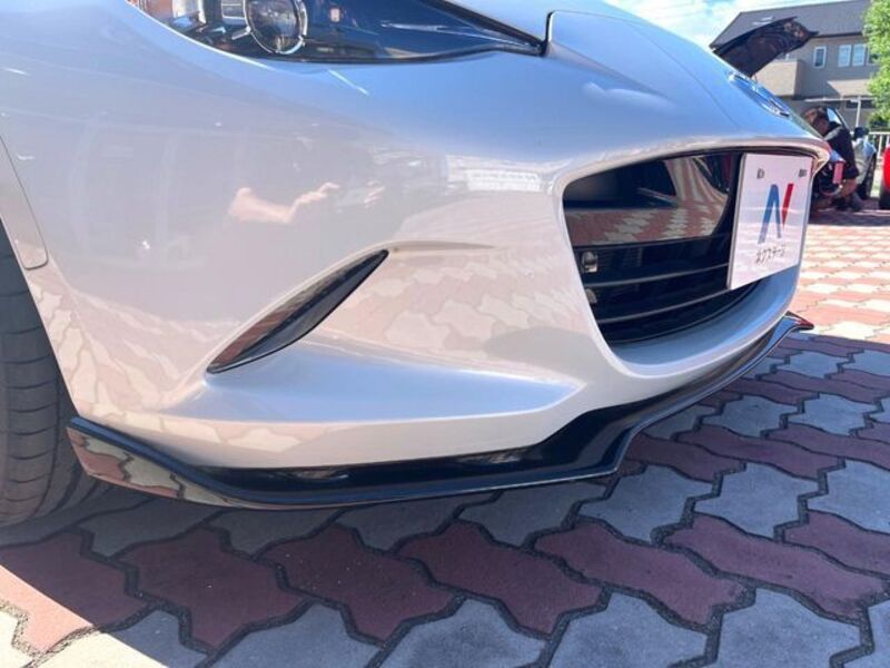 ROADSTER