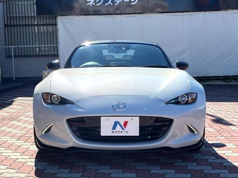 ROADSTER