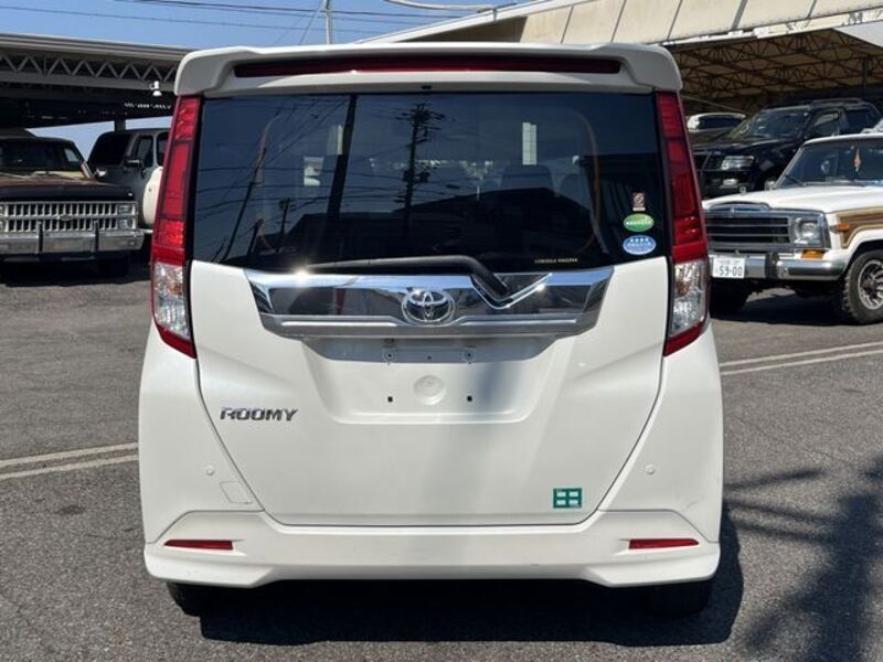 ROOMY