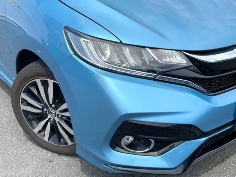 FIT HYBRID