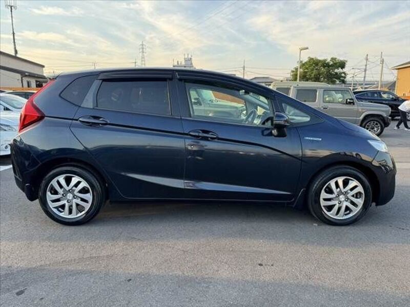 FIT HYBRID