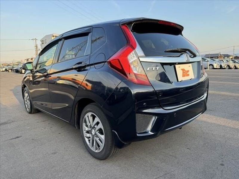 FIT HYBRID