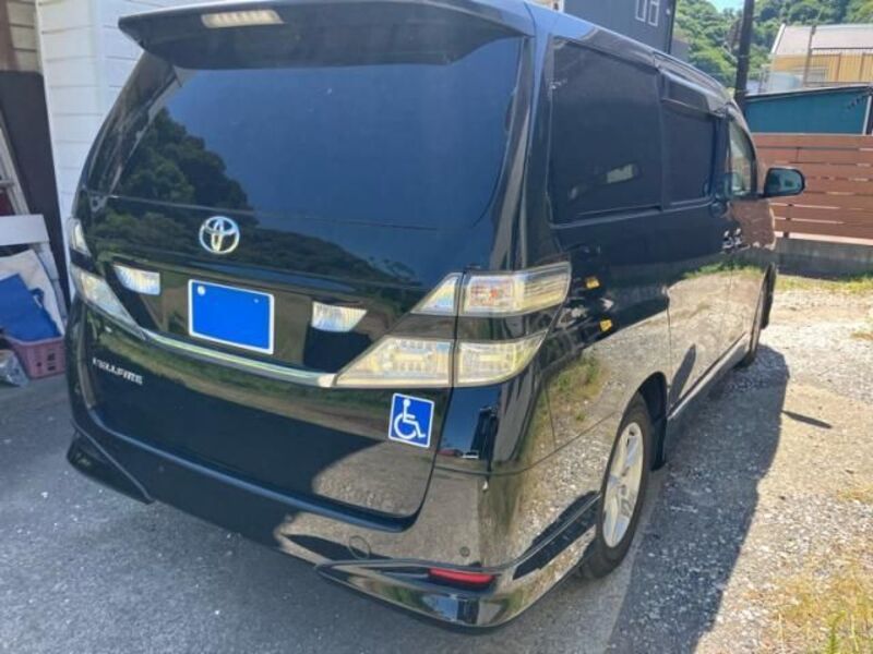VELLFIRE