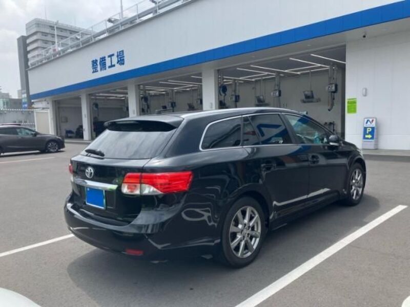 AVENSIS WAGON