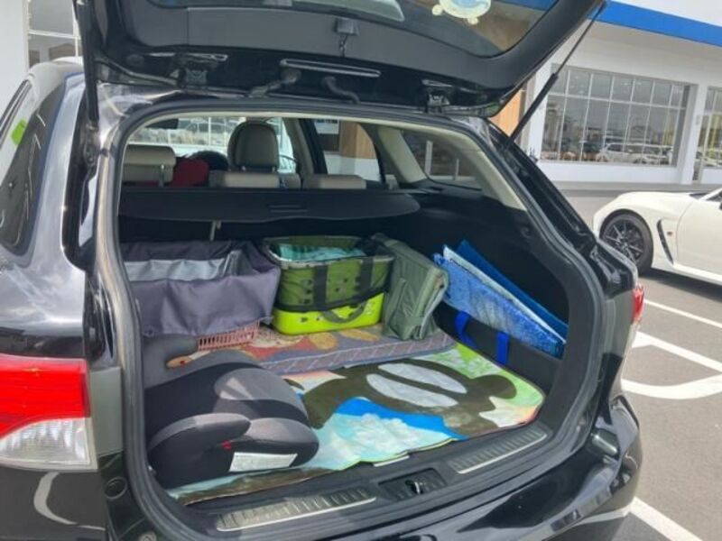 AVENSIS WAGON