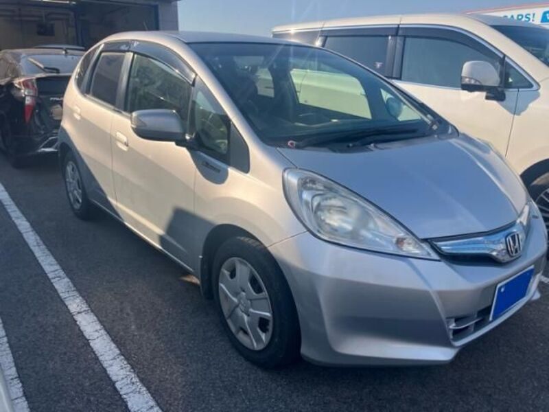 FIT HYBRID