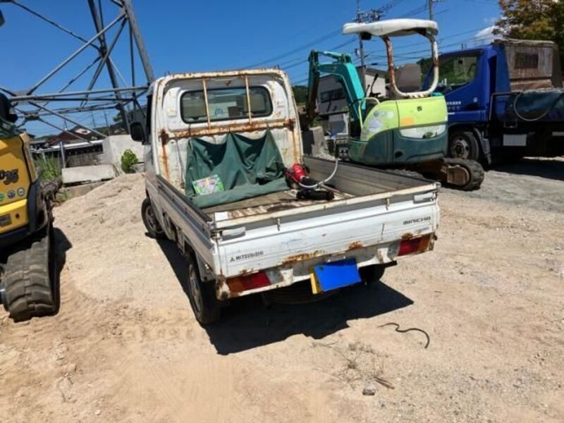 MINICAB TRUCK