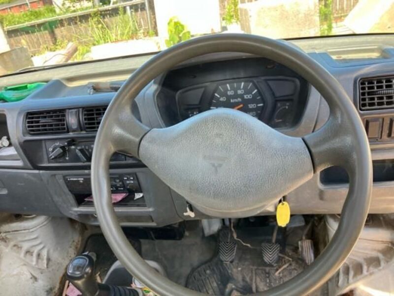 MINICAB TRUCK