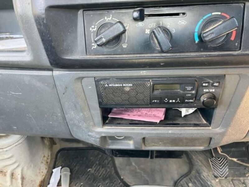 MINICAB TRUCK